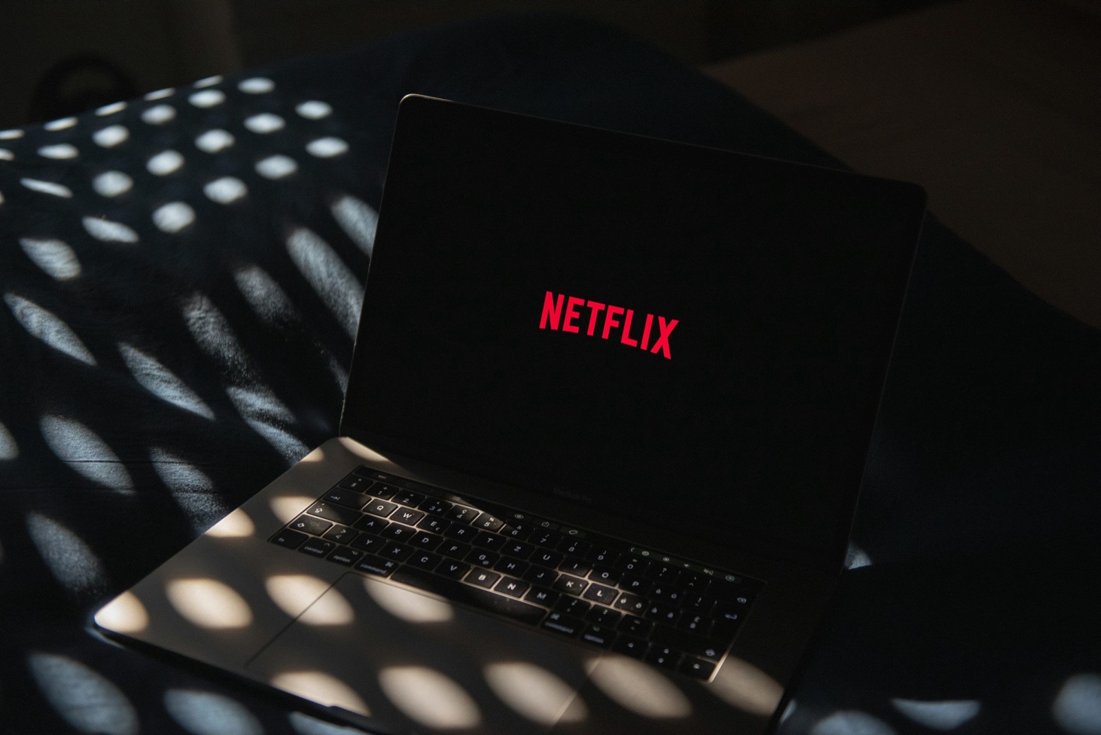 Dépannage TiviMate IPTV Android TV : résoudre les problèmes de gel et de chargement